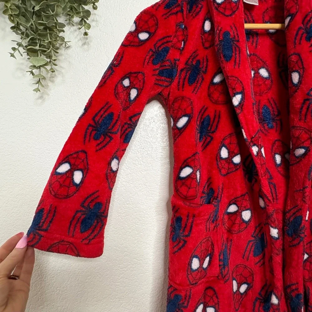 Marvel Spider-Man Kids Fleece Robe Red Blue Mask Print Size 8 Pajamas Loungewear